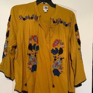Ivy Jane Size XL Mustard colored with flowers